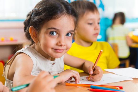 Caro genitore, se tuo figlio è maleducato non sorprenderti, è solo colpa tua!
