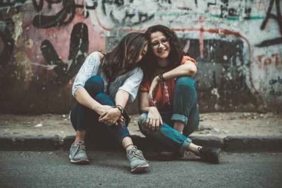 Tua sorella maggiore è la donna più importante della tua vita