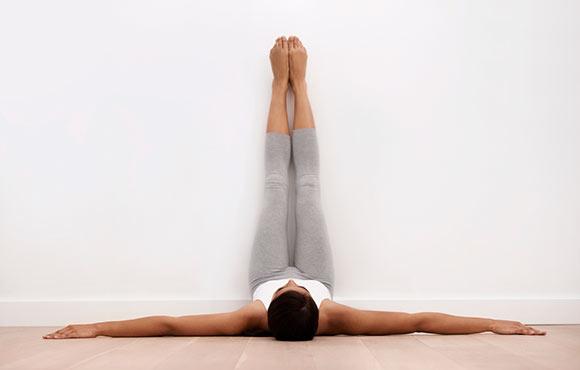 Solleva le gambe per 20 minuti tutti i giorni. Ecco 5 incredibili benefici: