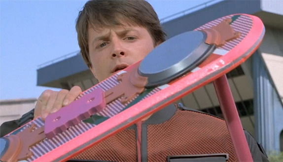 9 oggetti futuristici che puoi acquistare già oggi per stupire i tuoi amici