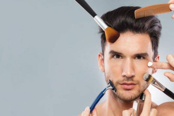 Depilazione totale e Make-Up:: le ultime tendenze moda uomo 2019