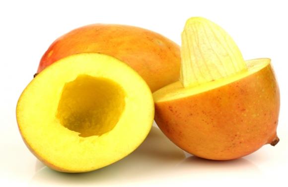 Mango, il frutto miracoloso: tutti i benefici, le proprietà nutrizionali, terapeutiche e dietetiche
