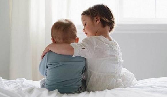 Tua sorella maggiore è la donna più importante della tua vita