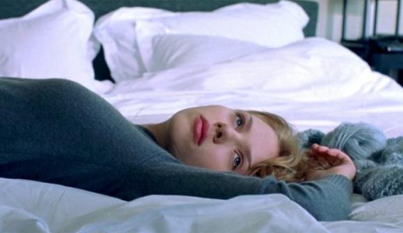 Svegliarsi all’alba potrebbe indicare che stai vivendo un periodo di forte stress, ecco come rimediare