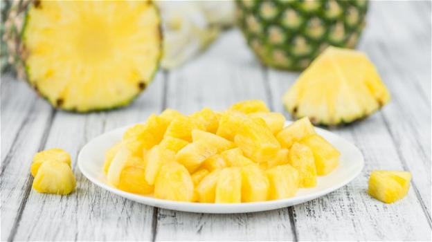 Ananas: proprietà benefiche e falsi miti