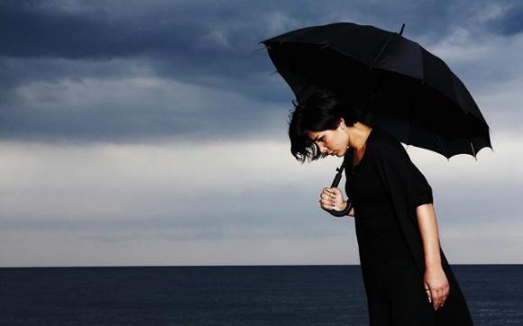 Infiammazione cronica e depressione: esiste un legame? Così ci roviniamo la vita