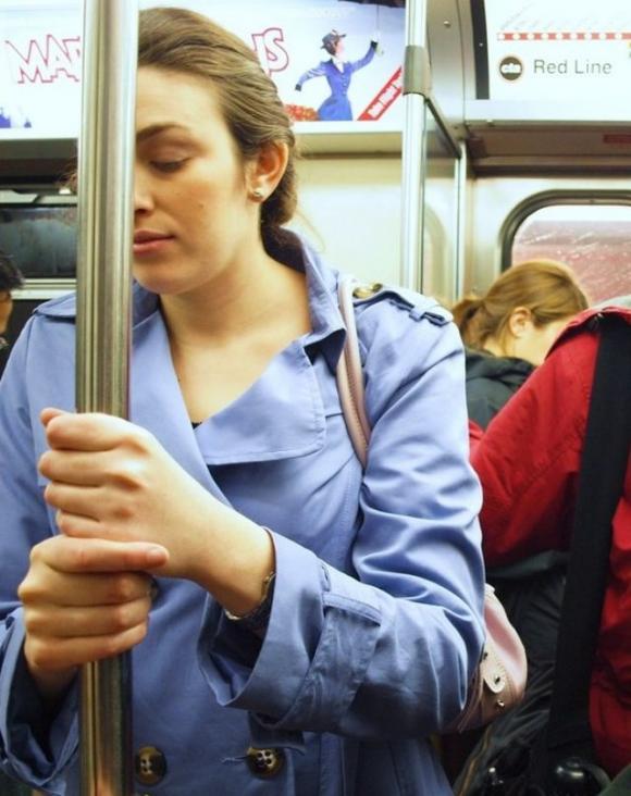 7 cambiamenti drastici che accadono nel tuo corpo quando mangi troppo