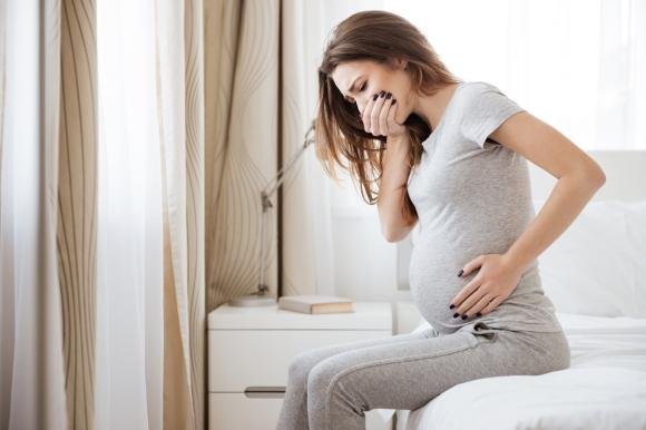 Nausea in gravidanza: quando inizia e rimedi per combatterla