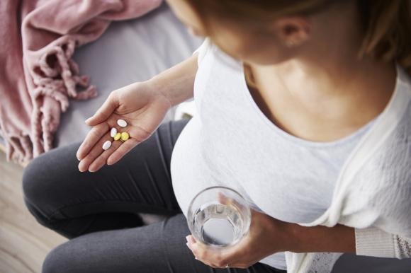 Scarlattina in gravidanza: è pericolosa? Sintomi più comuni e rischi