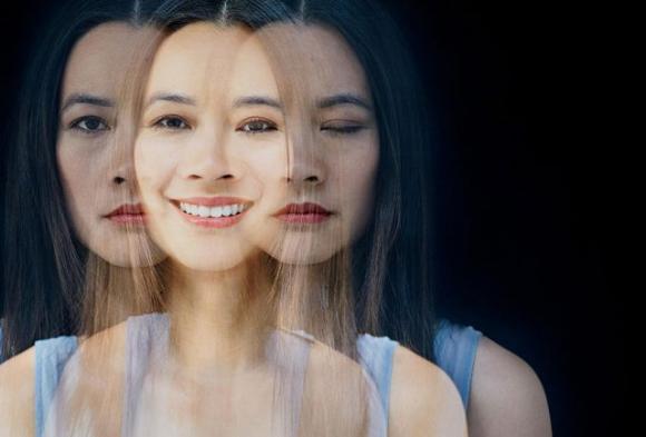 La depressione sorridente, quando fuori sembri felice ma dentro stai soffrendo: cause e sintomi