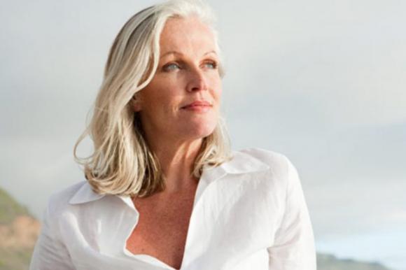 Ritardare la menopausa di 20 anni: la svolta medica che può migliorare la vita delle donne