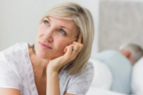 Ritardare la menopausa di 20 anni: la svolta medica che può migliorare la vita delle donne