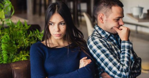 10 segnali che non sei la sua priorità: ci sono altre cose più importanti di te