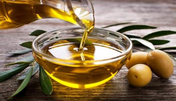 L’olio extra-vergine di oliva protegge il cervello dall’Alzheimer