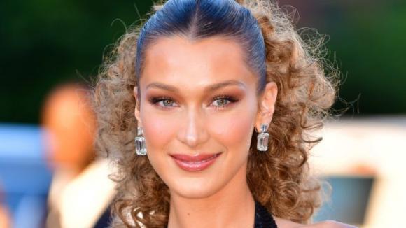 Bella Hadid è la donna più bella del mondo, anche la scienza lo conferma