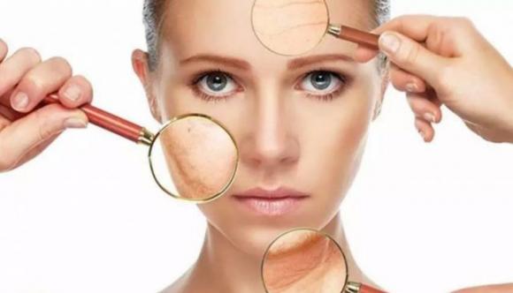 Le rughe sul viso possono essere dei campanelli d’allarme da non sottovalutare. Ecco 9 segnali a cui prestare attenzione