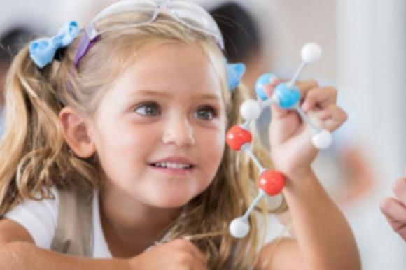 I bambini nati a dicembre sono speciali, lo rivelano gli studi