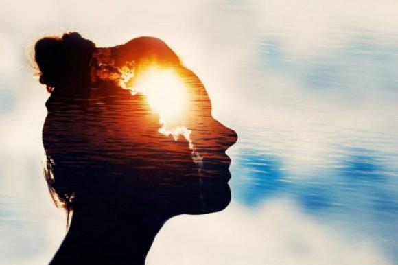 Le persone invidiose sono insoddisfatte della loro vita, ecco come puoi riconoscerle e difenderti