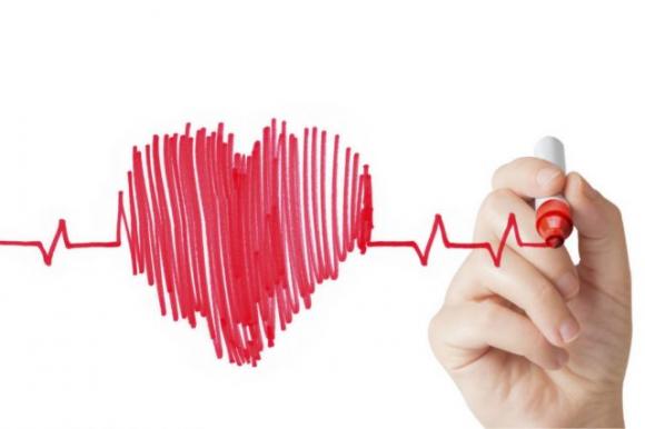 9 segnali che forse c’è qualcosa non va nel tuo cuore ed è meglio consultare un medico