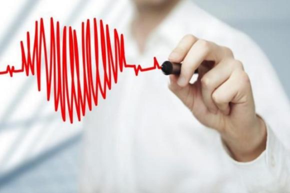 9 segnali che forse c’è qualcosa non va nel tuo cuore ed è meglio consultare un medico