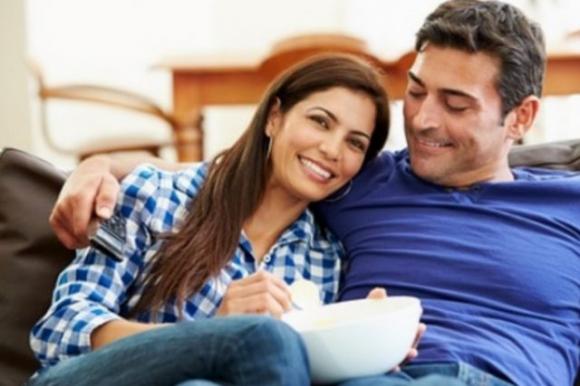 10 motivi per cui dovresti uscire con un uomo più grande: l’ultimo è il più importante!
