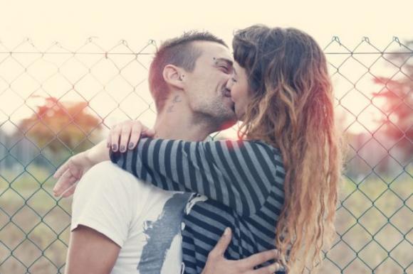 Con la persona giusta non hai bisogno di fare grandi cose per essere felice, succede e basta