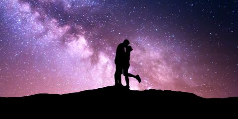 Esiste davvero l’amore platonico? Tutti noi l’abbiamo provato. Ecco come puoi riconoscerlo