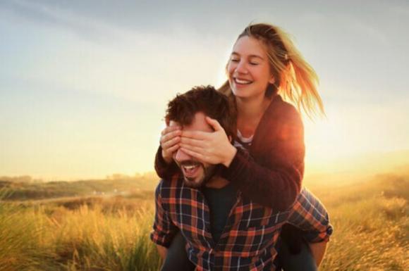 10 trucchi per costruire una relazione appagante e duratura