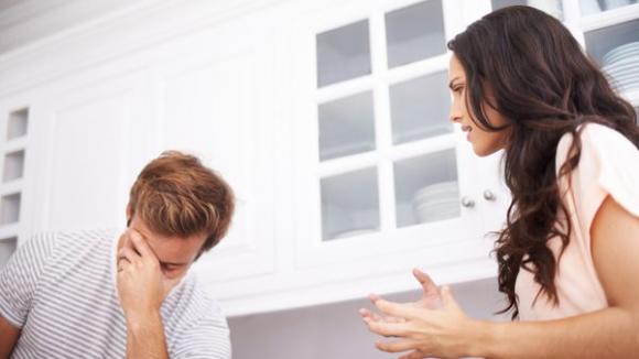 Se il tuo fidanzato ti chiama come la sua ex, non è un errore. È un complimento! Parola di scienza