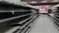 Alcuni prodotti non potrebbero più essere presenti nei supermercati italiani: cosa sta succedendo