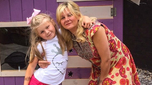 L’incredibile storia di Karen: "E’ l’ombra di mia figlia morta"