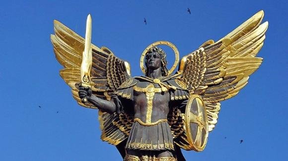 Ucraina, il miracolo della statua di S. Michele Arcangelo: ecco cosa è successo di inspiegabile