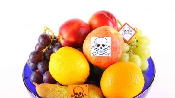 Analisi sui prodotti alimentari, risulta contaminato nel 92% dei casi: ecco quale frutto