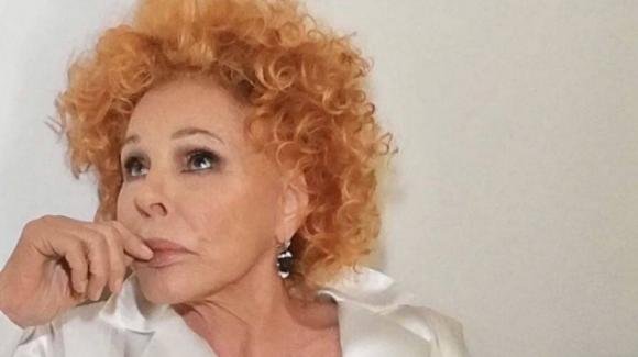 Ornella Vanoni cancella i concerti: "Sento le voci, mi devo curare"