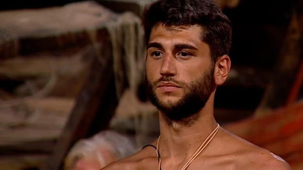 Jeremias Rodriguez, l’addio al programma gli costa caro: ecco la cifra da capogiro