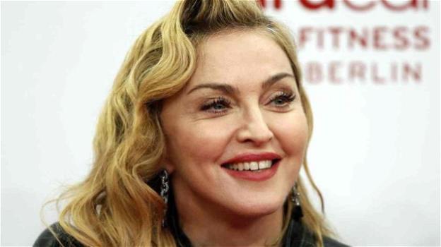 Madonna chiede a Papa Francesco un incontro per “parlare di cose importanti”: ecco la bizzarra richiesta