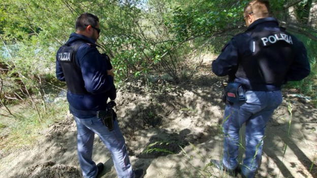 Italia sotto choc, ritrovato il suo cadavere in una fossa