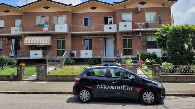 Bimbo di 13 mesi caduto dal balcone, la babysitter ha appena confessato
