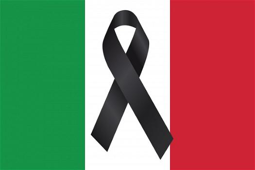 Italia in lutto, è morto Conte: “I deboli e poveri nel cuore”