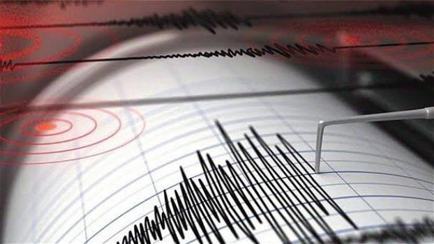Forte scossa di terremoto magnitudo 6.0, i primi aggiornamenti