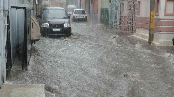 Alluvione lampo in Italia, gente bloccata in casa ed evacuazioni: il bilancio