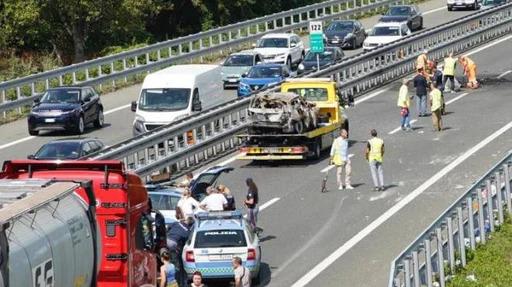 Italia, tragedia in autostrada: un’intera famiglia distrutta