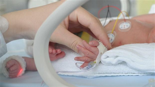 Dramma in Italia, neonata muore poche ore dopo il parto