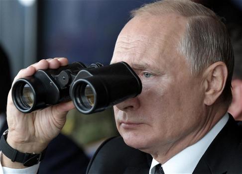 “Vladimir Putin è morto”. Bomba al Cremlino degli 007, la notizia fa il giro del mondo