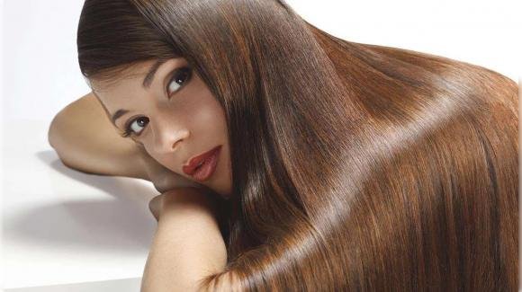 Laminazione: il nuovo trattamento cosmetico per la bellezza e la cura di capelli, ciglia e sopracciglia