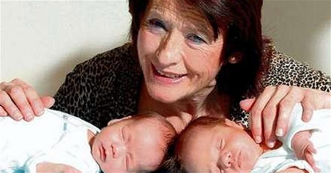 Maria, mamma a pochi giorni dal suo 67esimo compleanno: partorisce 2 gemelli