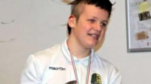 Giona muore a soli 14 anni, era un giovane calciatore e sognava di diventare un campione