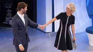 ABITO MARIA DE FILIPPI COVER