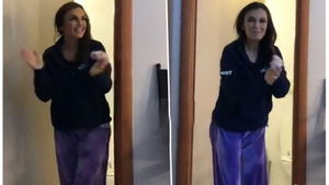 ELETTRA NON INCINTA CORRETTA