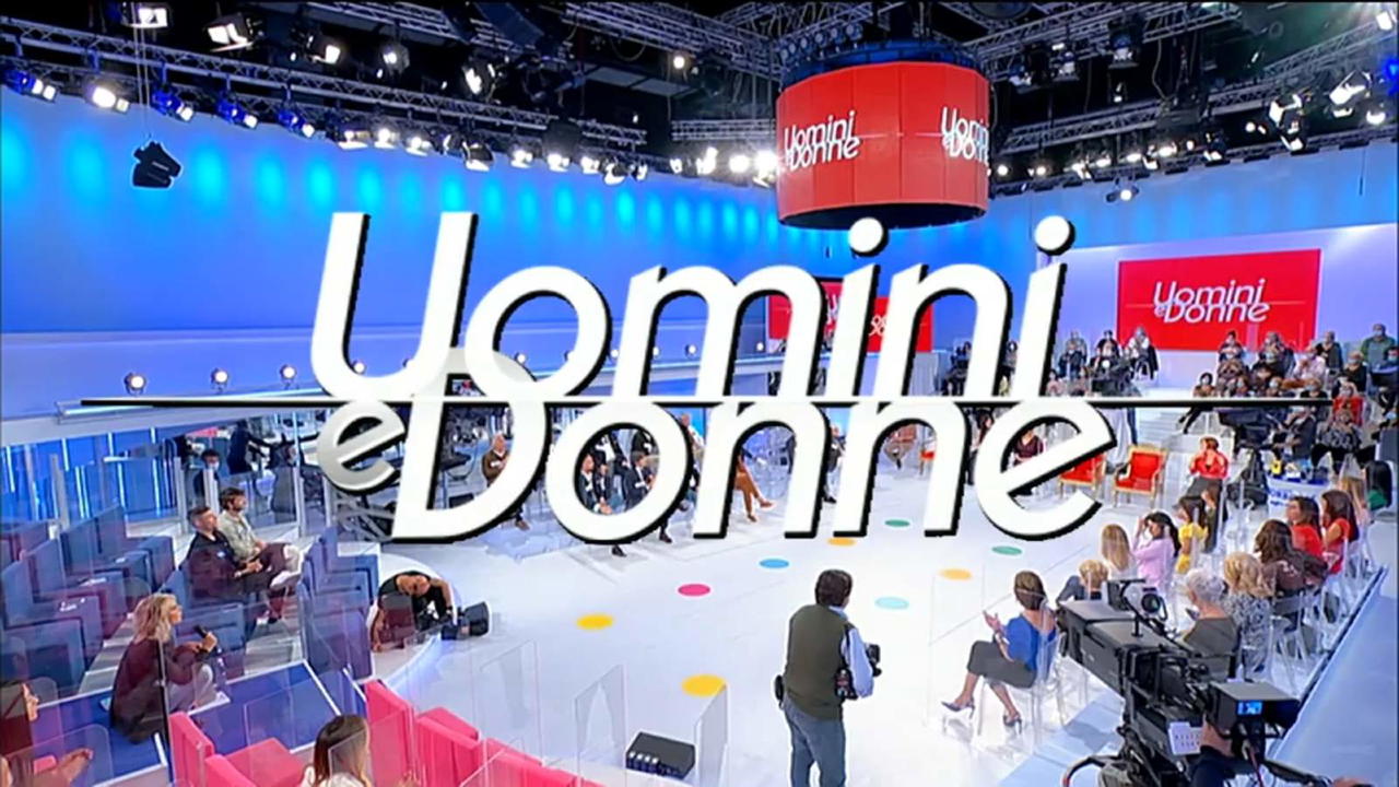 "Questa non ci voleva". Uomini & Donne, la notizia sconvolge i fan